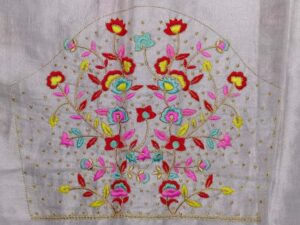 floral neck embroidery design (code: c 125)